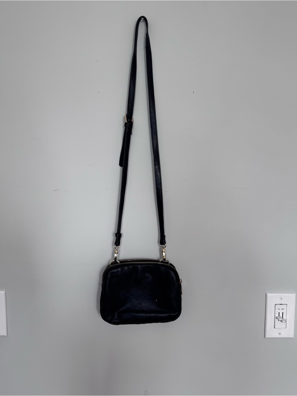 Forever 21 Classic Black Crossbody Bag